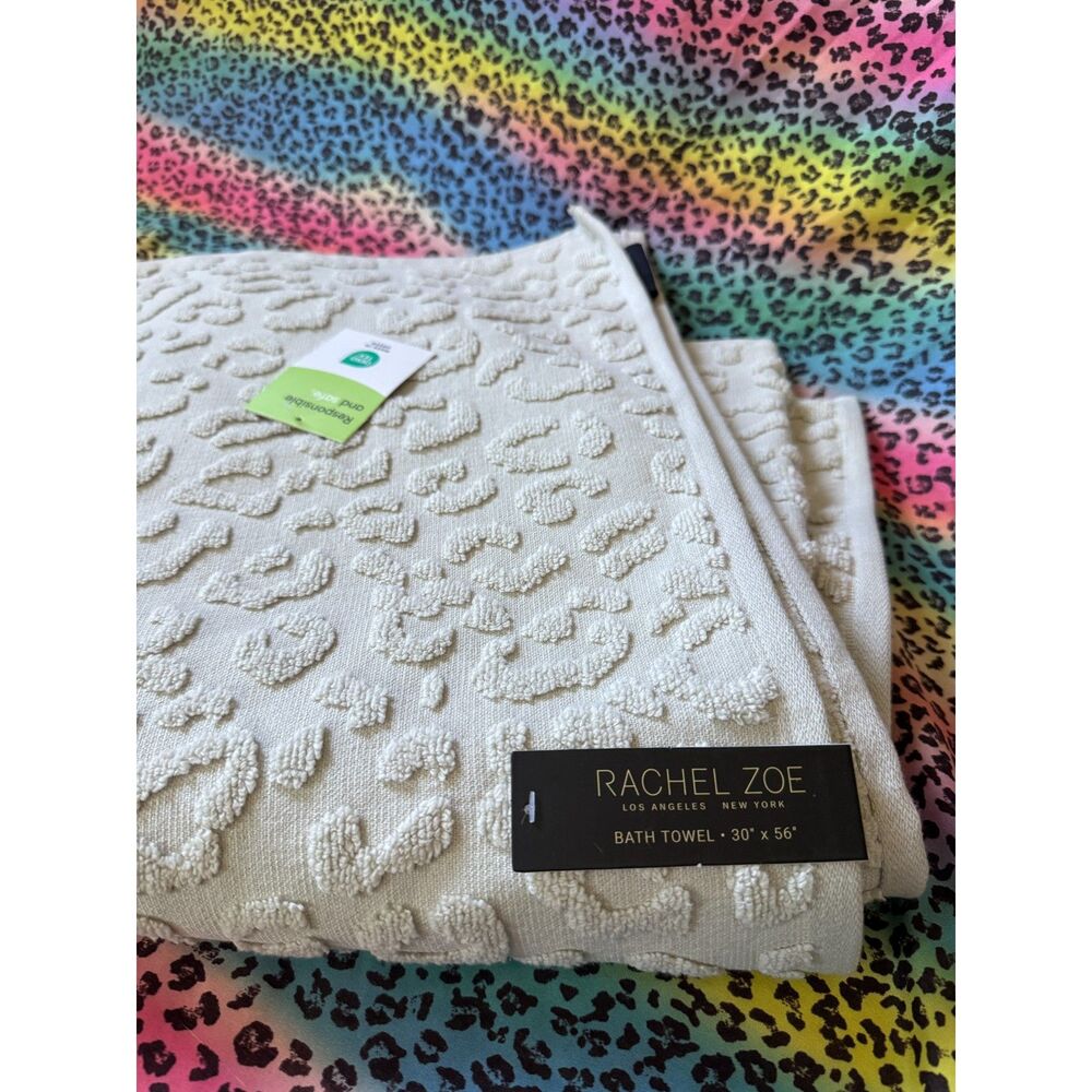Rachel Zoe Luxe Textured Leopard Bath Towel | Ivory Neutral | NWT